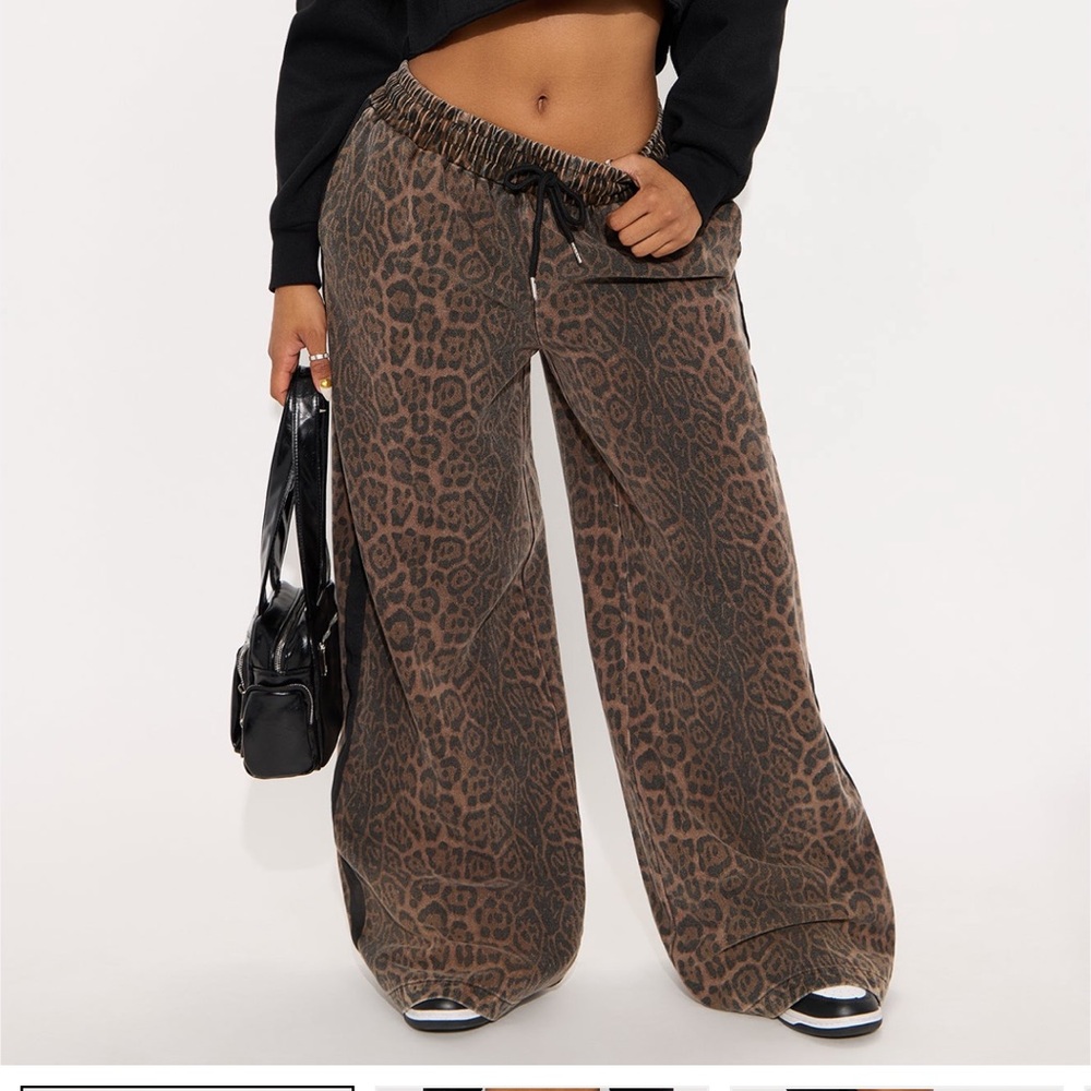 Cheetah wide leg pant